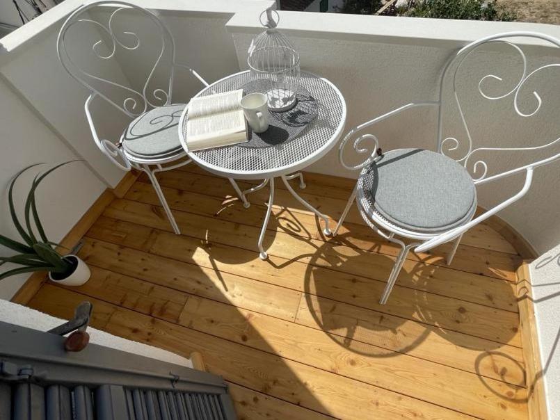 Villa Jadranka Apartments Tučepi Exterior foto