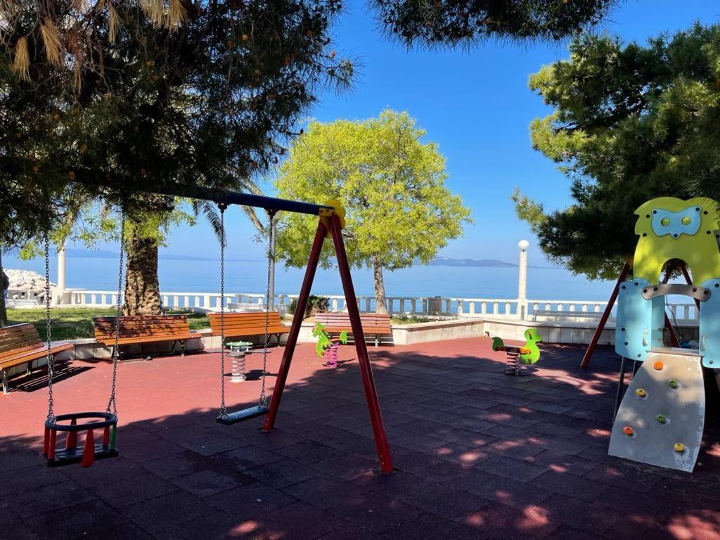 Villa Jadranka Apartments Tučepi Exterior foto